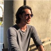 laureato in sociologia, disponibile per lezioni nelle seguenti materie Scienze Umane ,Storia,Geografia , Inglese