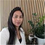 English tutor who teaches all age groups