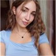 Studentessa universitaria impartisce lezioni di lingua inglese (fino al livello B2)