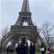 Profesora de matemáticas de primaria, ESO y Bachillerato. 45 minutos por 15€, siendo la primera clase gratis sin compromiso.