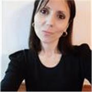 Profesora de clases de refuerzo, con especialidad en Ciencias Sociales. Niveles: primaria, ESO y Bachillerato. 