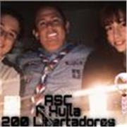 Profesor de informática brinda asesoría a personas de todas las edades