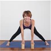 Profesora de Yoga certificada en el método de Iyengar