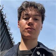 Prof à domicile en 3ème année de médecine à l’aise à la fois dans les matières littéraires et scientifiques