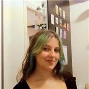 Tengoconocimientos sobre todas las materias, dinámica y social, agradable y con facilidad para adaptarme a cualquier alumno