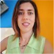 Licenciada en Ciencias de la comunicación, especialidad Comunicación comunitaria. He trabajado en un programa de Español para Extranjeros por más de 4 años, asesorando sobre lengua y cultura a extranjeros y migrantes de todo el mundo. Nací en Buenos Aires