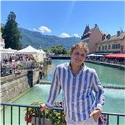 Multilingual University Student Experienced in German, French, Spanish, and Czech Tutoring