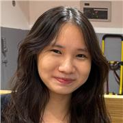 Tutor providing lessons for medical school admissions