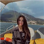 Laureata in triennale di lingue e letterature e laureanda magistrale in letterature moderne. Offro aiuto compiti online o in presenza per tutte le materie tranne quelle scientifiche. L’aiuto compiti si svolgerà nella maniera meno noiosa possibile :)