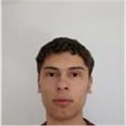 Estudiante de la universidad de 1º curso de ingenierías dispuesto para dar clase a estudiantes de ESO y Bachiller.