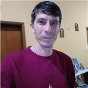 Tutor de inglés que enseña a adultos jóvenes a partir de de los 16 años. También enseño inglés laboral-tecnico.