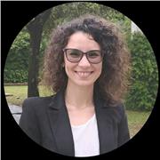 Insegnante di storia dell'arte, laureata in beni culturali alla triennale e in storia dell'arte alla magistrale