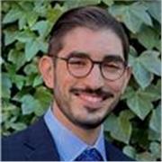 Profesor de español nativo para extranjeros preferiblemente adultos.