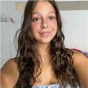 Soy estudiante que ofrece classes tanto presenciales como online de todas las assignaturas. Para alumnos de primaria