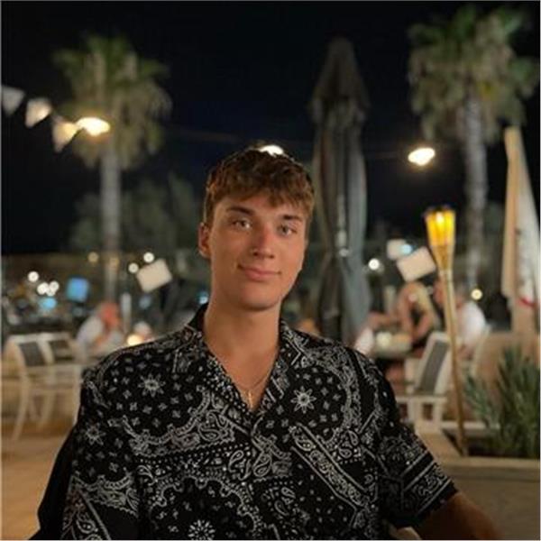 Mathe-Nachhilfe Für Schüler Jeden Alters In Solingen Und Online!. Marc