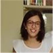 Laureata in giurisprudenza a pieni voti e Abilitata all'esercizio della professione forense impartisce lezioni di diritto costituzionale, civile, penale e amministrativo