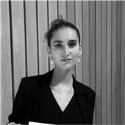 Arquitecta titulada imparte clases de Dibujo Técnico, Expresión Gráfica y programas de diseño para ESO, Bachillerato y Universidad