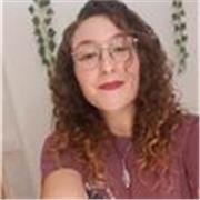 Puedo enseñar el francés tanto a niños como a adultos.  