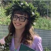 Neo laureata in Biologia Molecolare, Genomica e biodiversità e frequentante master di genetica forense, offro lezioni di biologia