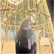 Profesora de Inglés, con experiencia en clases de apoyo a niños y adultos. 