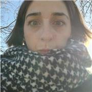 Offro aiuto per i compiti, sopratutto in inglese e matematica, a ragazze/i di elementari e medie