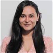 Profesor de administración de empresas con experiencia en generación de indicaciones, análisis financiero, gestión de clientes