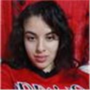 Soy una chica que se acaba de graduar de bachillerato. Soy una persona que le gusta hablar, escuchar y muy paciente, con ganas de aprender y enseñar. Me gustaría hacer estas dos cosas con mis alumnos, tanto explicarles como aprender de ellos. 