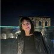 Studentessa universitaria di Economia, disponibile per ripetizioni e aiuto compiti: Economia, Inglese, Matematica