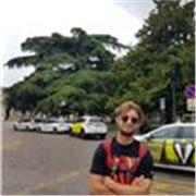 Matematica e materie scientifiche. Sono laureando in matematica con diploma di liceo scientifico