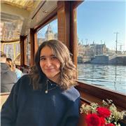 Studentessa del 1^ anno di ingegneria offre ripetizioni di matematica, fisica e (altre materie se necessario).Anche lezioni online