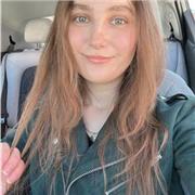 English tutor who teaches English for all ages and prepare them for different exams