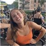 Laureata in lingua cinese nel 2019