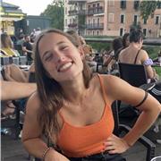 Laureata in lingua cinese nel 2019