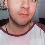 Maestro pasional de Primaria con la especialidad de Inglés pero dispuesto a dar todas las materias