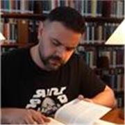 Docente in Educazione in Lingua e Letteratura/Master in Letteratura Ispanoamericana impartisce lezioni di spagnolo