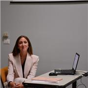 Offro ripetizioni in materie scientifiche (e non solo!) e aiuto compiti a studenti delle scuole elementari e superiori.