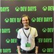 Cerchi un modo per esplorare i retroscena dello sviluppo di videogiochi? Dimmi pure le tue curiosità a riguardo!