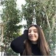 Alumna de bachiller hábil en ciencias (matemáticas, física y química, dibujo técnico) e inglés