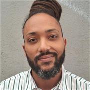 Offro lezioni di inglese per ragazzi che frequentano scuole elementari e medie o per tutti coloro che vogliano imparare la lingua.