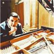 Insegnante di Pianoforte per Principianti e Alto Perfezionamento