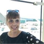 Soy docente des de hace 3 años y ayudo a alumnos con dificultades en su aprendizaje así como en su lenguaje.