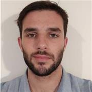 Online- oder persönlicher Englischlehrer, der für alle Altersgruppen unterrichtet