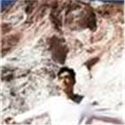 Bonjour, je suis un professeur de Français, qui est flexible et qui peut s'adapter selon vos nécessités et selon vos attentes.