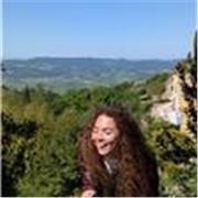 Se sei alla ricerca di una insegnante paziente e competente sei nel posto giusto! 