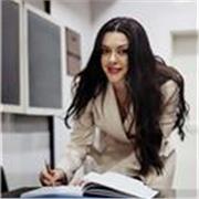 Laureata in biologia impartisco lezioni private per studenti di scuola media ( matematica e scienze) e superiore (biologia)