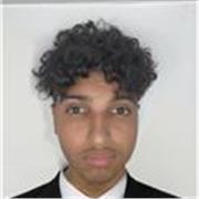 Professeur particulier donne cours d’anglais a étudiant au lycée