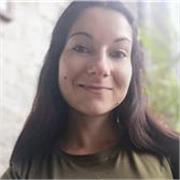 Laureata in Lingue Straniere offre lezioni di Lingua, Letteratura e Storia inglese a studenti di scuola media/superiore ed adulti