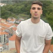 Estudiante de Ingeniería Aeroespacial, dispuesto al apoyo académico de alumnos en ESO y bachillerato, específicamente en las áreas de ciencias