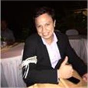 Soy profesor pero no soy titulado, tengo experiencia impartiendo y compartiendo conocimiento por vocación. 