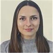 Profesora de patinaje en colegios durabte mas de tres años y jugadora profesional de hockey patines 